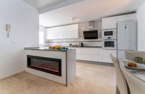 Benalmadena Costa Villa | Faro's Villa Horizonte near seabeach