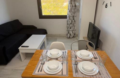 Parque Alcosa Apartment | Fibes Stay Sevilla-incluido Parking y Piscina