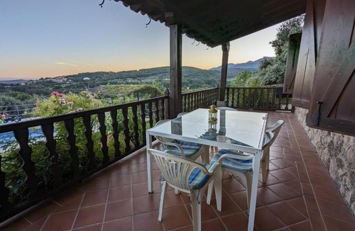 Candeleda Ski Chalet | Finca Alegrías
