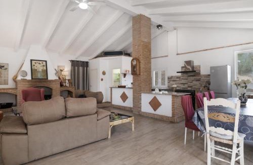 Olvera Villa | Finca El Porvenir