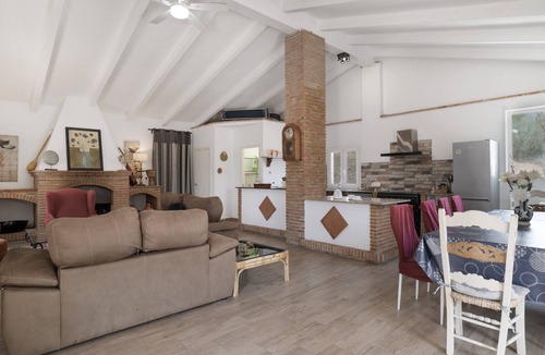 Olvera Villa | Finca El Porvenir with Mountain View, Pool, Whirlpool, Wi-Fi & Garden