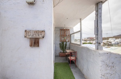 Agaete Villa | Finca Oaxaca – Casa Iguana: apartamento con vistas al mar y la montaña en Agaete