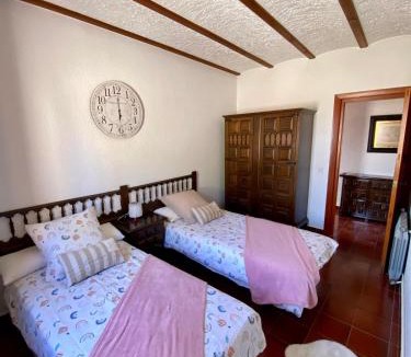 Elda Villa | Finca roxana