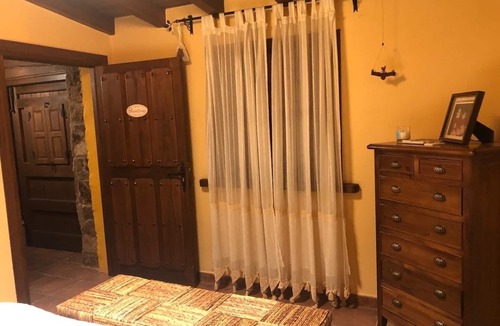Villasbuenas de Gata Bed & Breakfast | Finca vergel *.HABITACIONES. bed and breakfast. SIERRA DE GATA