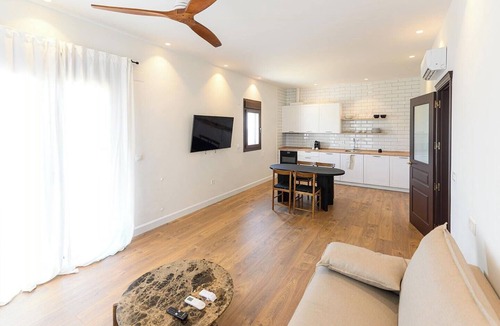 Baena Apartment | Finca with private pool in Doña Mencía, Córdoba