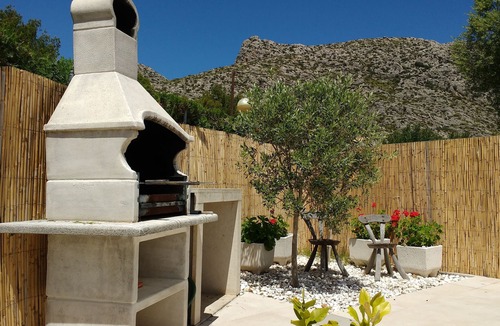 Puerto de Pollensa Villa | FOOTPRINTS VILLA. PINEWALK AREA. HEATED POOL. WIFI 100m/2 MIN WALK TO THE SEA