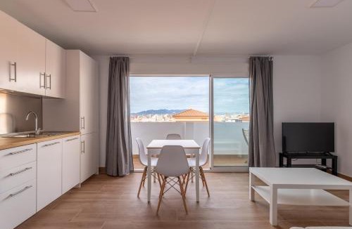 Lagunillas Apartment | FUN BUILDING TERRACES by HOMEABOUT