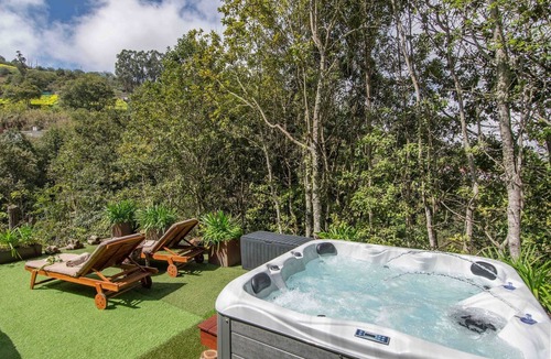 Fontanales Cottage | GC0004 Cosy cave cottage & private jacuzzi in Fontanales