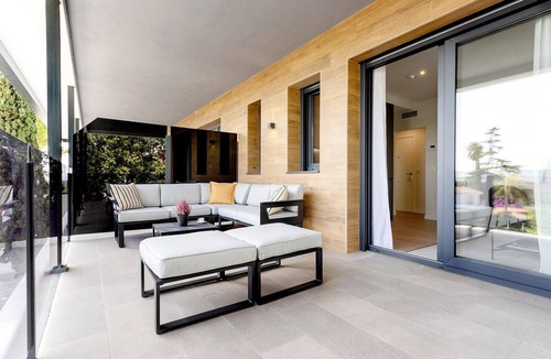 Distrito Norte Sierra Apartment | Genteel Home Arruzafa V