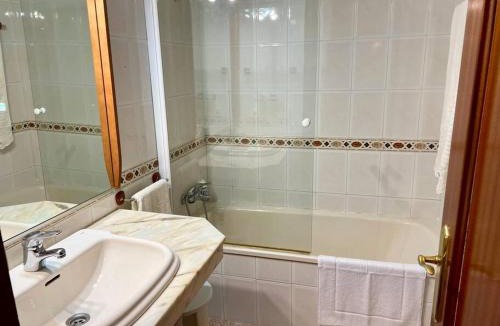 Poniente-Sur Apartment | Geysotur Zoco Córdoba