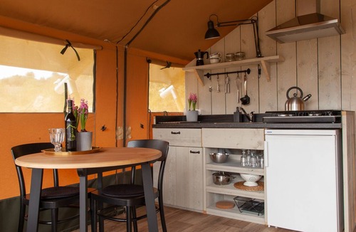 Altea la Vella Ski Chalet | Glamping Tienda de Safari - Alicante