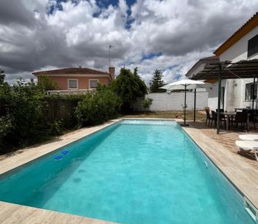 Gelves House | Gran Chalet a 13 min de Sevilla
