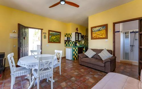 Alozaina Apartment | Ground floor apartment "CEZANNE", with spectacular pool in rural holiday park FINCA EL MORALEJO