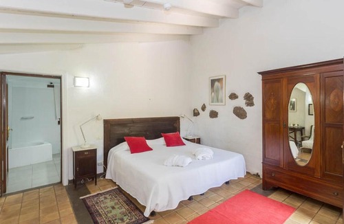 Vega de San Mateo Hotel | GuestReady - Hotel Rural Las Calas