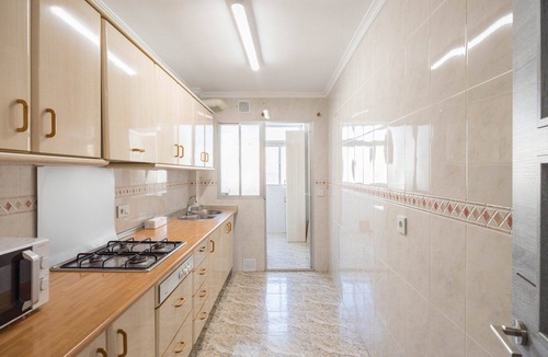 Los Tilos Apartment | GuestReady - Vialia apartment next to the station