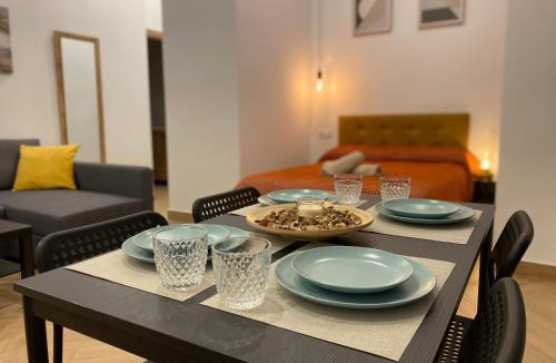 Los Tilos Apartment | H&H Suite Home