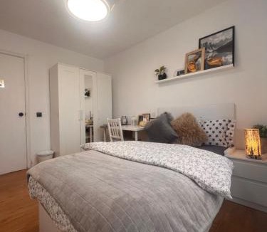 Portazgo Other | Habitación en Madrid