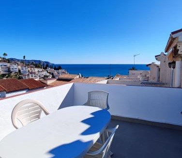 Nerja House | HACIENDA 36 MENYBER