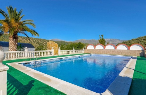 Priego de Cordoba Villa | Hacienda la Toscana Priego de Córdoba by Ruralidays