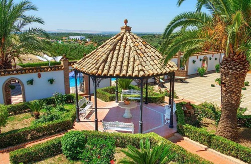 Lora Del Rio House | Hacienda Nueva Holiday Home, in Seville Guadalquivir Valley