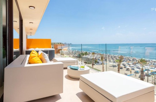 Benalmadena Apartment | Higueron Rental Beach Club Suites - Managed by Higuerón Resort