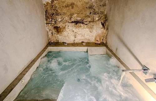 Jorquera Hotel | HOHLE Cave Suite (Cave Hotel Lomas de Ruvira)