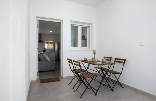 San Ambrosio Apartment | Holiday Apartment "Casa Lavanda" with Private Pool, 2 Private Terraces & A/C