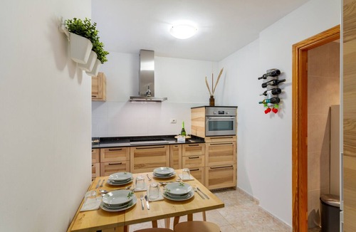 Ingenio Apartment | Holiday Apartment 'Attaday Home' with Wi-Fi