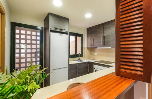 Fuente Alamo de Murcia Apartment | Holiday Apartment "El Oasis Malasia 16 Bajo A" with Shared Pool, Private Terrace & Wi-Fi