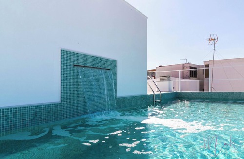 Ayamonte Apartment | Holiday Apartment "Luxury Doña Bella 1 A" with Shared Pool, Wi-Fi & Terrace