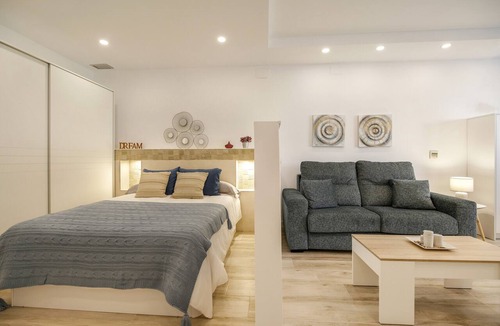 Cadiz Apartment | Holiday Apartment "Naypa" close to the Beach