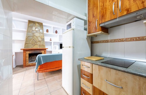 El Pozo de los Frailes House | Holiday Home 'Loli 2' with Private Terrace and Air Conditioning