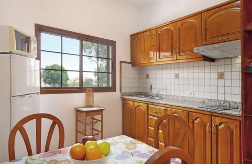 Santa Lucia House | Holiday Home 'Cottage Santa Lucía 2' with Mountain View, Balconies & Wi-Fi