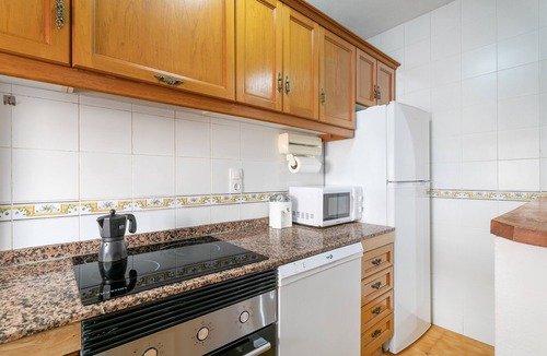 Els Arenals del Sol House | Holiday Home 'Playa Arenales Del Sol' with Sea View, Wi-Fi and Air Conditioning