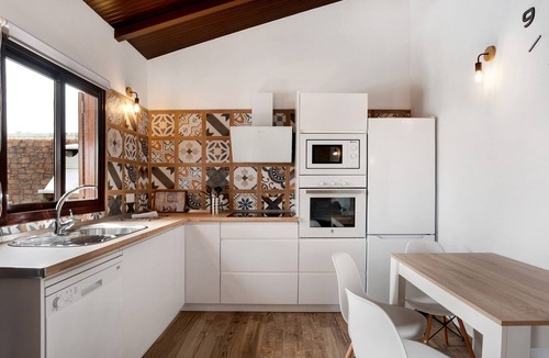 San Ambrosio House | Holiday Home Casa La Teja 1 with Pool, Garden & Wi-Fi