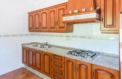 Canete la Real House | Holiday Home 'Barquero Pernia' with Mountain View, Wi-Fi and Air Conditioning