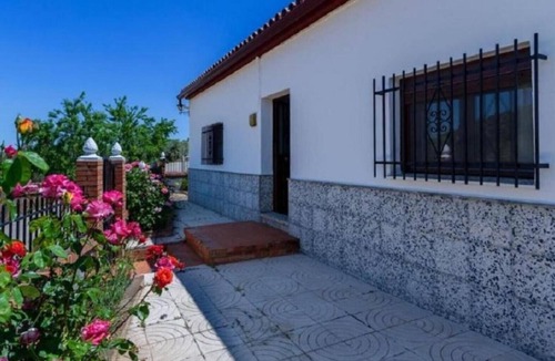 Canete la Real House | Holiday Home 'Barquero Pernia' with Mountain View, Wi-Fi and Air Conditioning