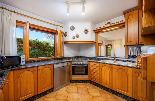 Inca House | Holiday Home 'Can Gual' with Private Pool, Private Terrace and Wi-Fi