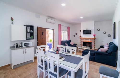 La Lantejuela House | Holiday Home "Casa Rural Rafael" with Private Pool, Private Terraces & Wi-Fi
