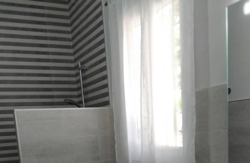 Prado del Rey House | Holiday Home El Parque de Isabel with Mountain View, Pool, Garden & Wi-Fi