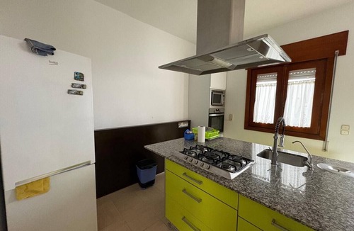 Carboneras House | Holiday Home 'Fmr Villa Taray' with Private Terrace, Garden & Air Conditioning