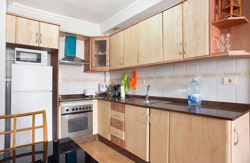 Sardina Apartment | Holiday Home "Playa Sardina" near the Beach with Mountain View & Wi-Fi