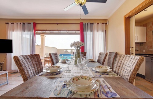 Caleta de Fuste House | Holiday Home 'Villa Carmen' with Sea Views, Private Pool and Wi-Fi