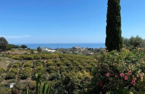 Almayate Bajo House | Holiday house Almayate for 6 - 8 persons with 3 bedrooms - Holiday house
