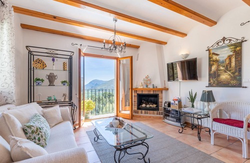 Adsubia Villa | Holiday Villa Near Denia with Mountain View, Pool & Wi-Fi