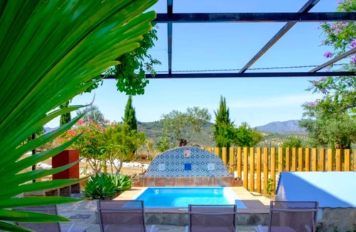 Alozaina Apartment | Holidays2Alozaina Fresquedal 2 bedrooms apartment with pool, BBQ in countryside