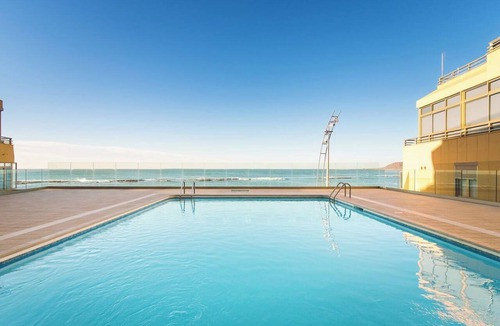 Las Palmas de Gran Canaria Apartment | Home2Book Stylish Las Canteras3 Beach