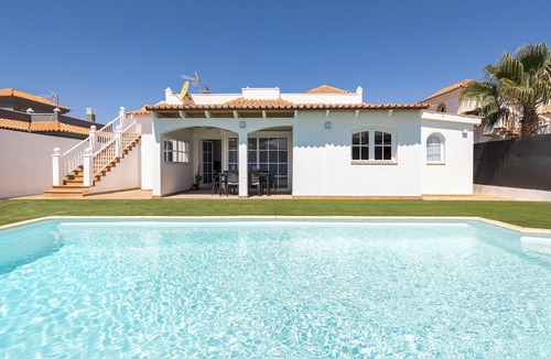 Caleta de Fuste Villa | Home2Book Luxury Villa Escape, Private Pool & BBQ