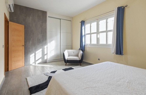 Castillo del Romeral House | Homerez - 50 m away from the beach! House for 4 ppl. at Castillo del Romeral