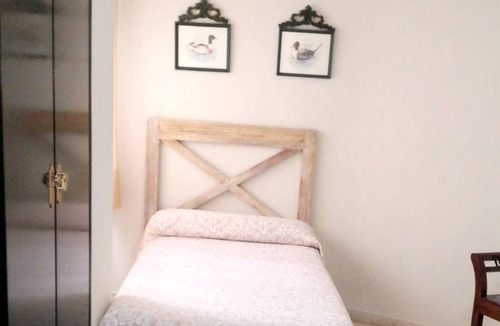Cordoba Apartment | Homerez - Big apartement for 10 ppl. with shared pool and balcony at Córdoba